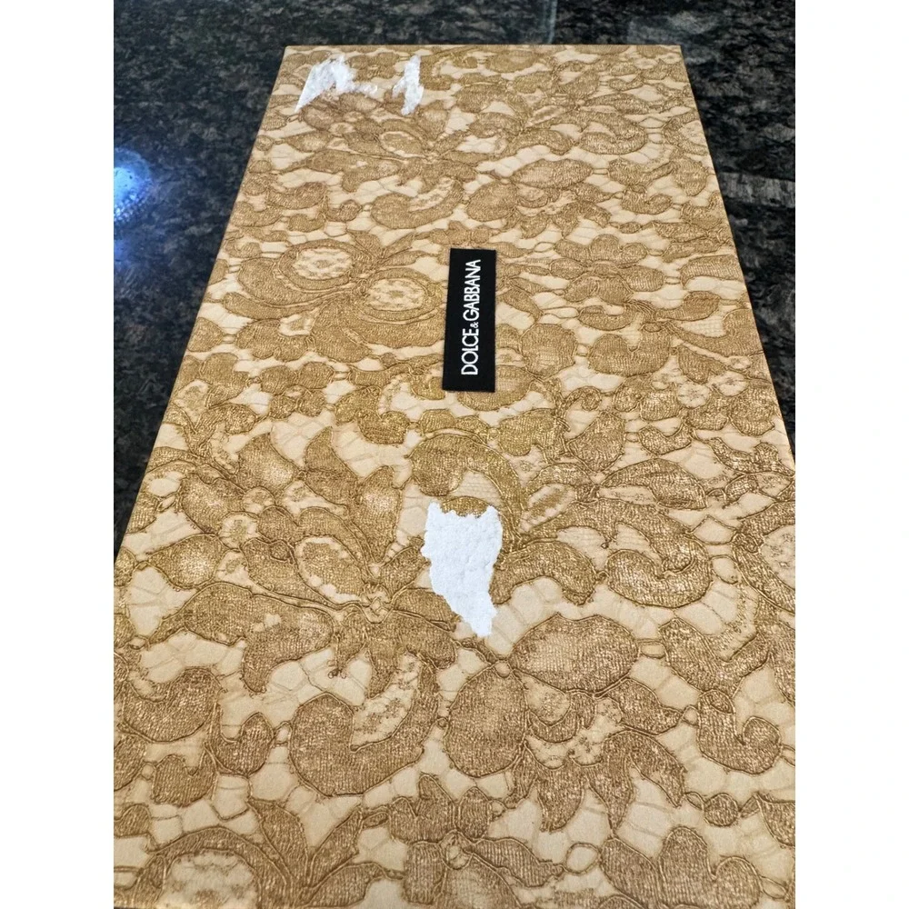 Dolce & Gabbana Bellucci Gold Lace Crystal Pumps CD0066 AE637 40.5/ 10.5 heels - Picture 4 of 16